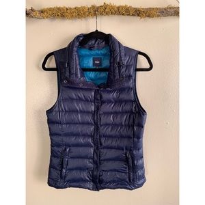 Gap Down Puffer Vest